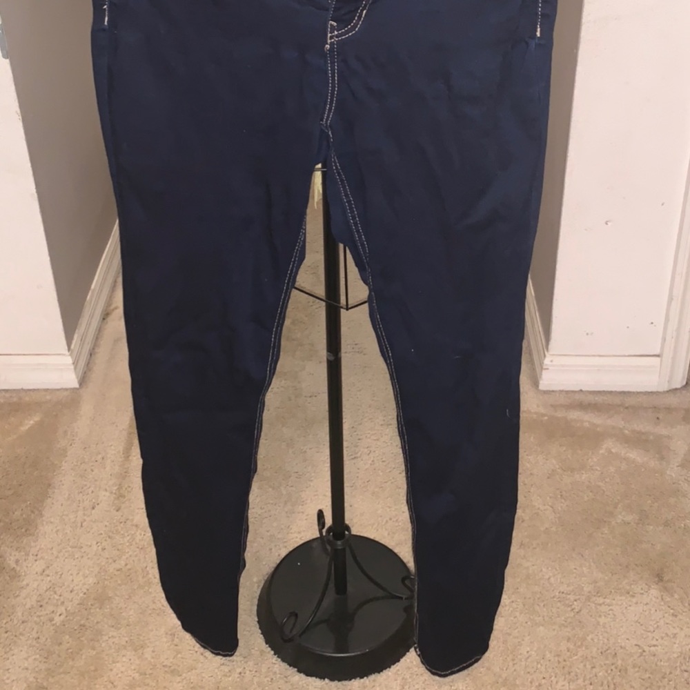 Jeans - Picture 3 of 3